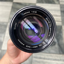 Load image into Gallery viewer, Vivitar 135mm f/2.8 Auto Telephoto Lens