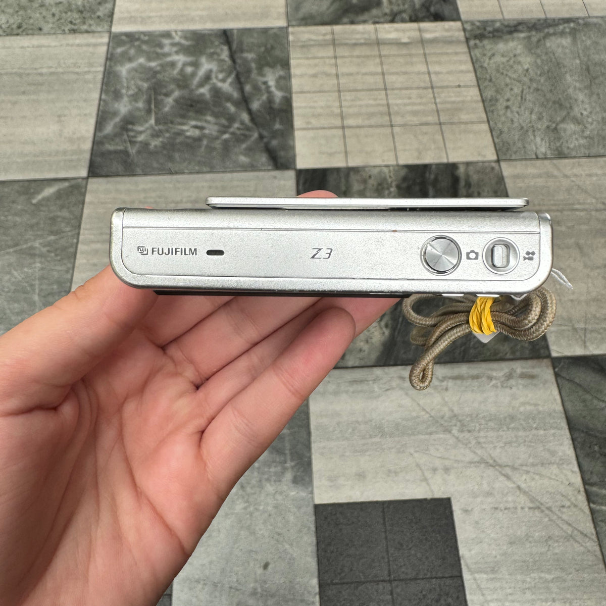 Fujifilm FinePix Z3 – Junktion NZ