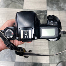 Load image into Gallery viewer, Canon EOS 1000FN Body