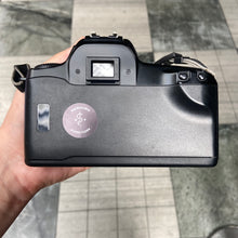 Load image into Gallery viewer, Canon EOS 1000FN Body