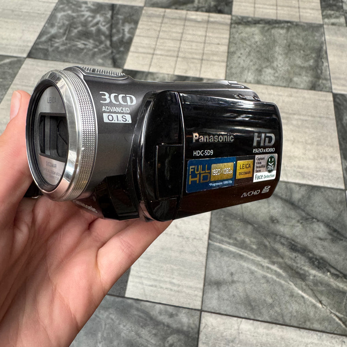Panasonic HDC-SD9 Camcorder – Junktion NZ