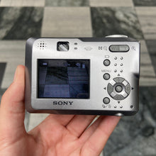 Load image into Gallery viewer, Sony Cyber-shot DSC-S60
