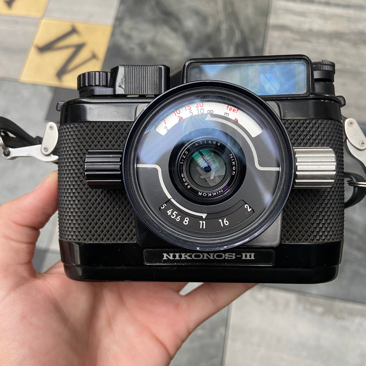 フィルムカメラ Nikonos 3 Nikonos III - My Thoughts | The Coolest Nikon Film Camera