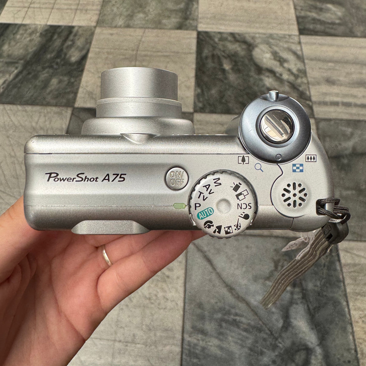 【動作確認済み】CANON POWERSHOT A75 PC1202 単三電池 Canon PowerShot A75 3.2 MP Digital Camera PC1202 Powers on