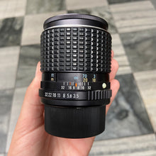 Load image into Gallery viewer, Super Takumar 35mm f/3.5 Lens