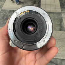 Load image into Gallery viewer, Minolta AF Zoom 35-70mm f/4(22) Lens