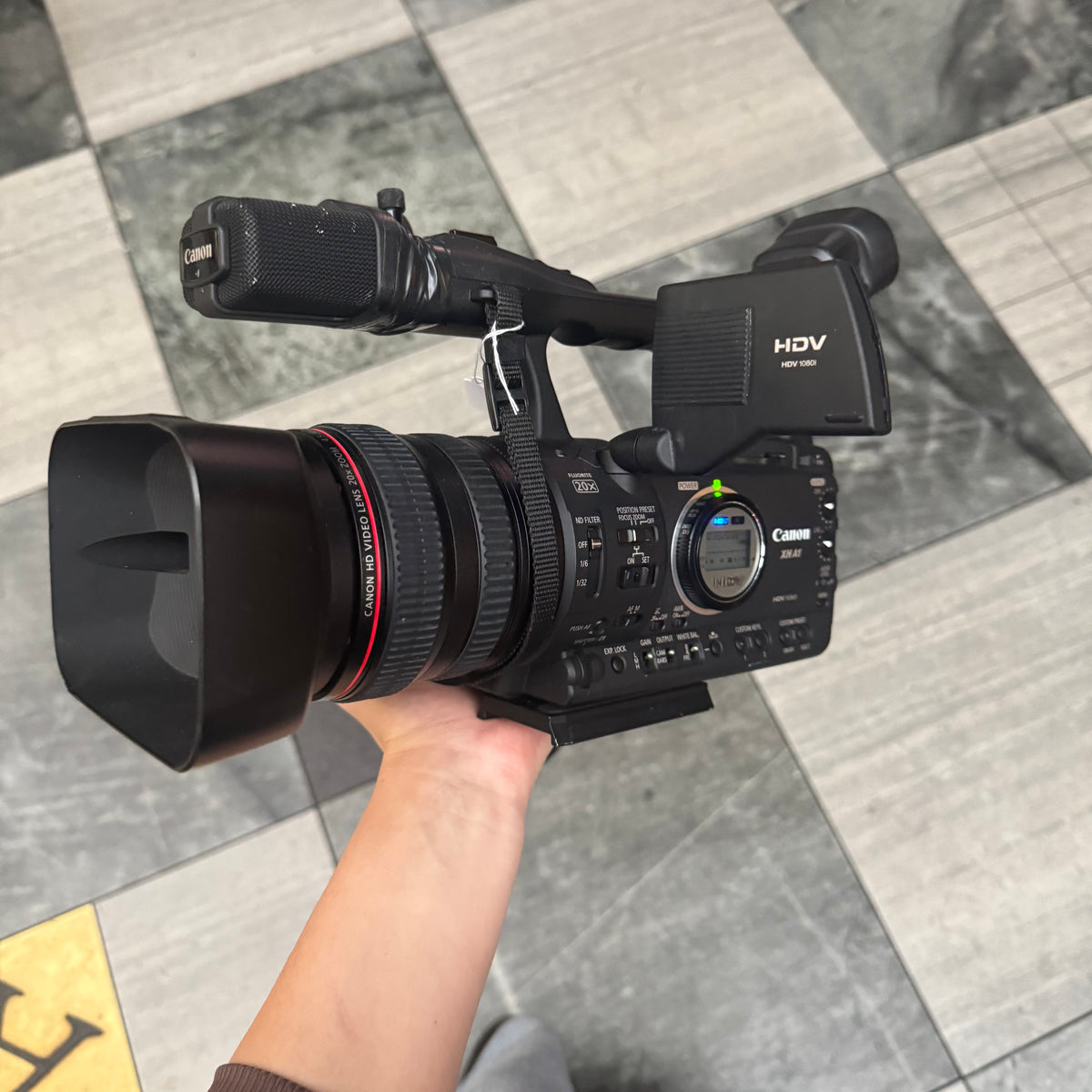 Canon XHA1（ジャンク品） Yahoo!オークション -「canon xh a1」の落札相場・落札価格