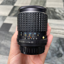 Load image into Gallery viewer, SMC Pentax-M 135mm f/3.5 Lens