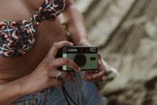 Load image into Gallery viewer, CANDID REUSABLE 35MM CAMERA