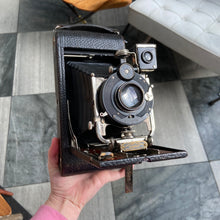 Load image into Gallery viewer, Kodak 3A Folding Pocket Camera