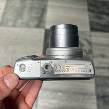 Load image into Gallery viewer, Canon PowerShot SX110 IS