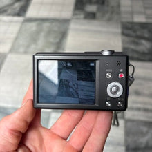 Load image into Gallery viewer, Panasonic Lumix DMC-SZ3