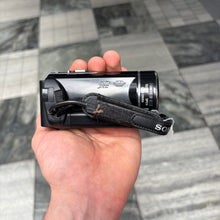 Load image into Gallery viewer, Sony HDR-CX190E Handycam
