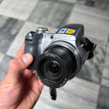 Load image into Gallery viewer, Sony Cybershot DSC-H2