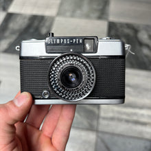 Load image into Gallery viewer, Olympus Pen EE-2