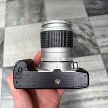 Load image into Gallery viewer, Canon EOS 300