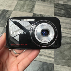 Panasonic Lumix DMC-S1