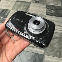 Load image into Gallery viewer, Panasonic Lumix DMC-S1