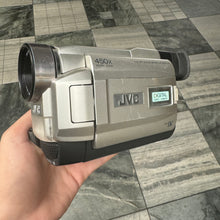 Load image into Gallery viewer, JVC GR-DVL300EA Mini-DV Camcorder