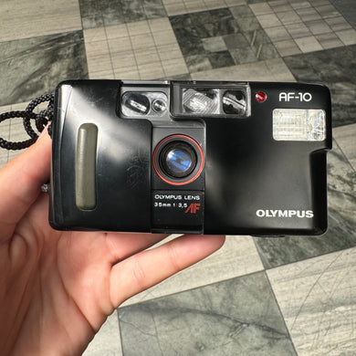 Olympus AF-10