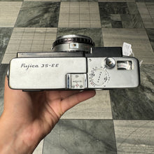 Load image into Gallery viewer, Fujica 35-EE