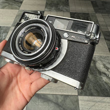 Load image into Gallery viewer, Fujica 35-EE