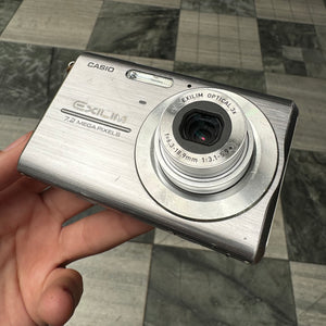 Casio Exilim Zoom EX-Z75