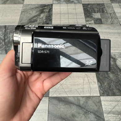 Panasonic SDR-S71 Camcorder