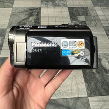 Load image into Gallery viewer, Panasonic SDR-S71 Camcorder