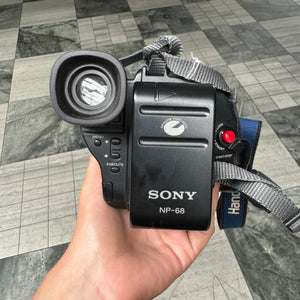 Sony CCD-TR380E Video 8 Handycam