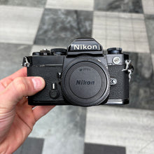 Load image into Gallery viewer, Nikon FM Body