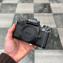 Load image into Gallery viewer, Nikon FM Body