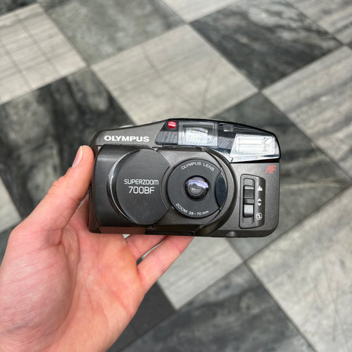 Olympus Superzoom 700BF