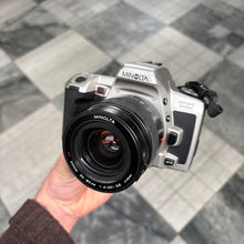 Load image into Gallery viewer, Minolta Dynax 505si