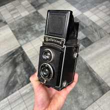 Load image into Gallery viewer, Rollei Rolleicord II