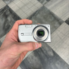 Load image into Gallery viewer, The Fujifilm FinePix F480