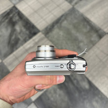 Load image into Gallery viewer, The Fujifilm FinePix F480
