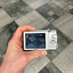 The Fujifilm FinePix F480