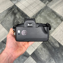 Load image into Gallery viewer, Canon EOS 750 Body