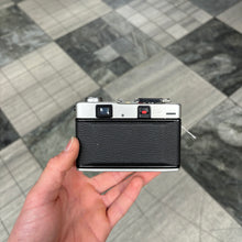 Load image into Gallery viewer, Minolta Hi-Matic F