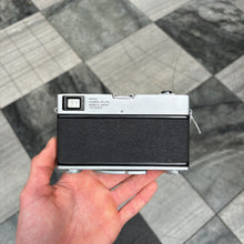 Load image into Gallery viewer, Canon Canonet