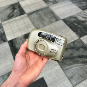 Yashica EZS Zoom 105