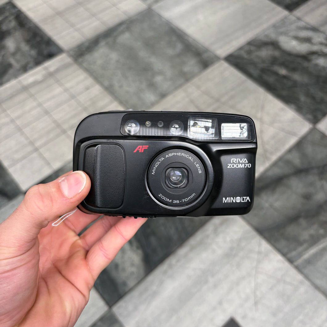 Minolta Riva Zoom 70