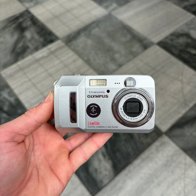 Olympus Camedia C-500 Zoom