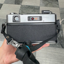 Load image into Gallery viewer, Yashica Electro 35 GSN