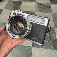 Load image into Gallery viewer, Yashica Electro 35 GSN