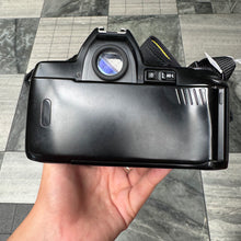 Load image into Gallery viewer, Nikon F-801s