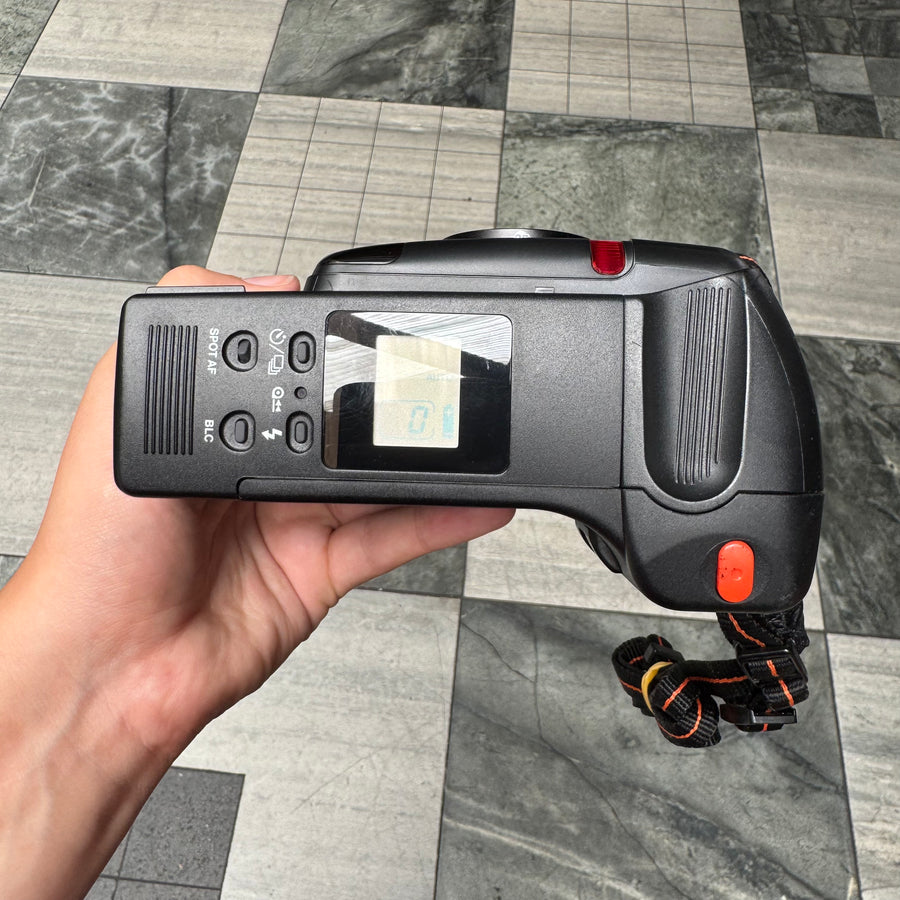 Chinon Handyzoom 5001