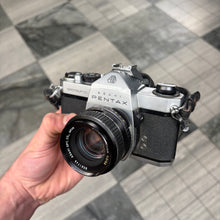 Load image into Gallery viewer, Pentax Spotmatic SP
