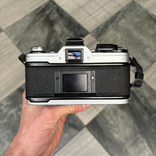 Load image into Gallery viewer, Canon AE-1